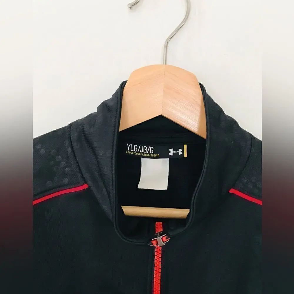 Under armour | boys black zip up track jacket - Picture 3 of 6